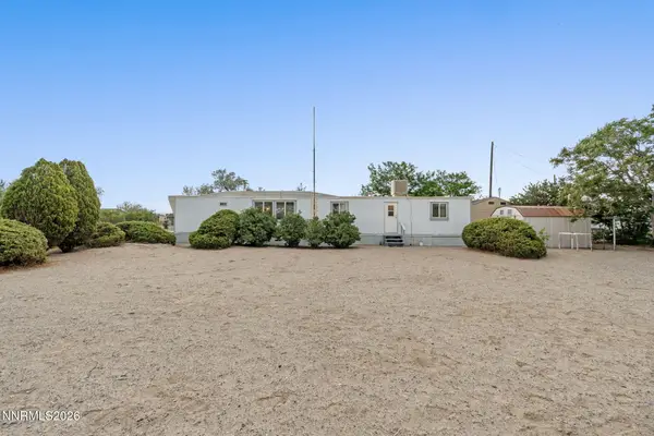 3165 Hollyhock Lane, Silver Springs, NV 89429