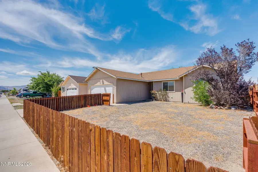 254 Emigrant Way, Fernley, NV 89408 - #3