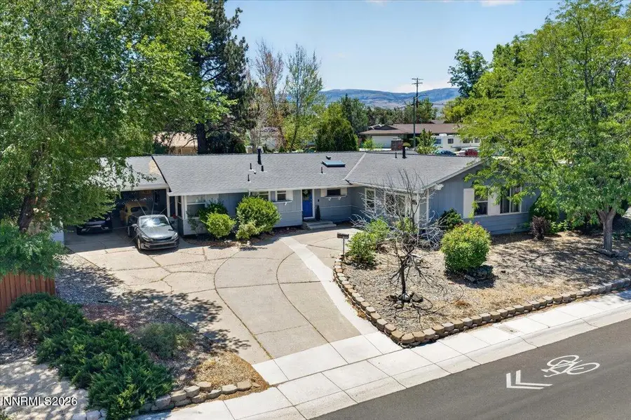 1090 Kings Row, Reno, NV 89503 - #2