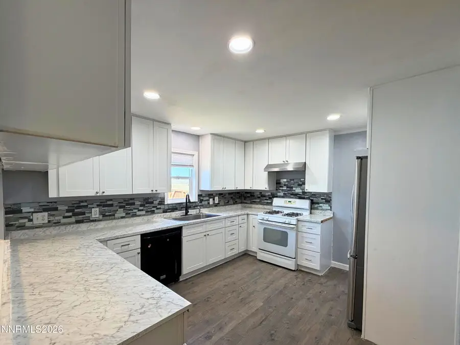 1940 Utah Avenue, Silver Springs, NV 89429 - #2