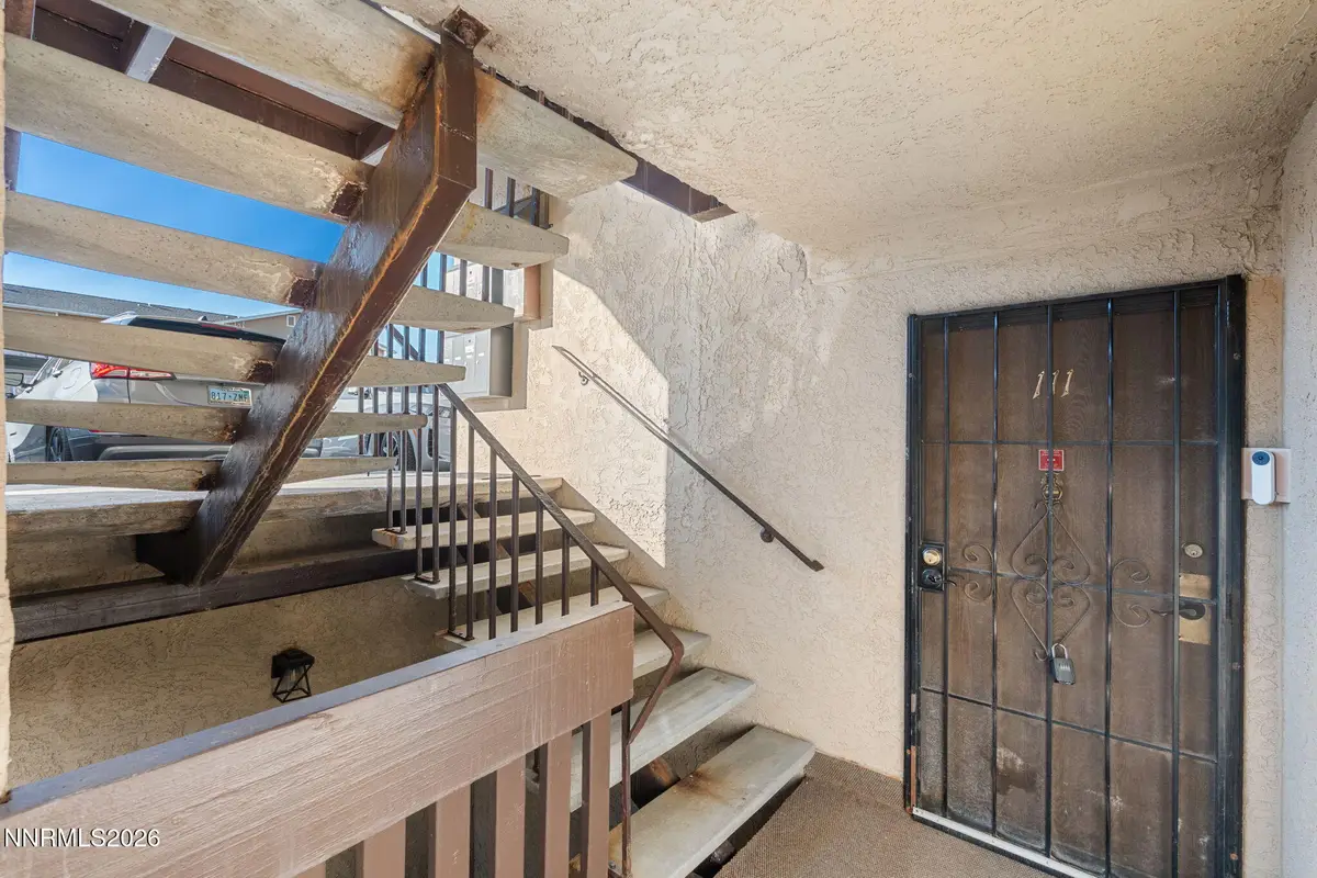 111 Vista Rafael Parkway, Reno, NV 89503 - #1