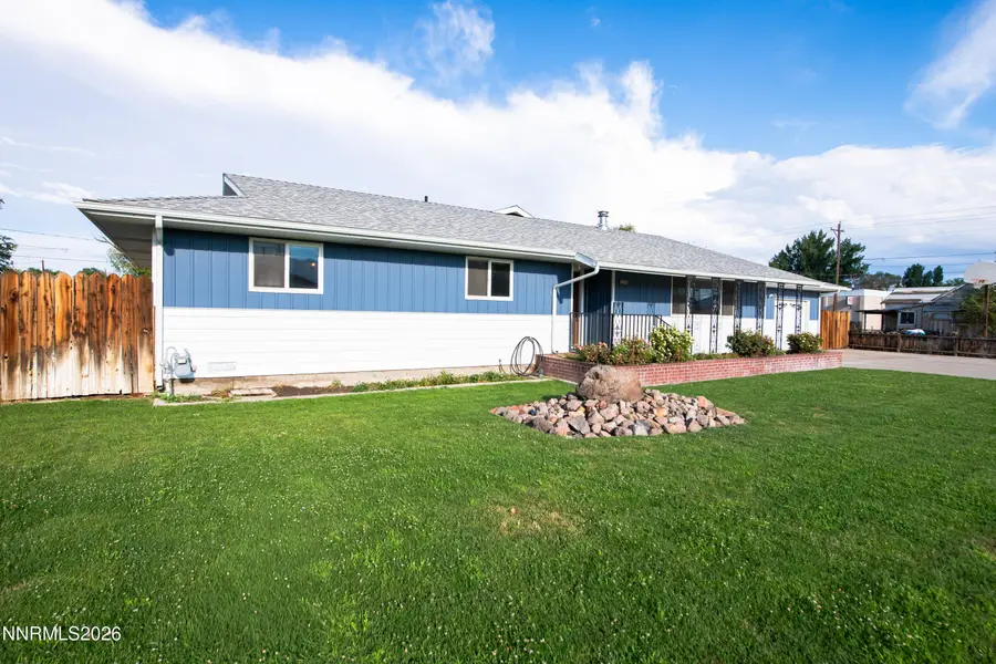 236 S West Street, Yerington, NV 89447 - #2