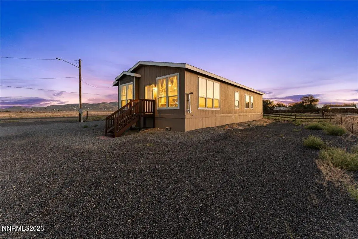 3913 Amber Street, Silver Springs, NV 89429 - #1