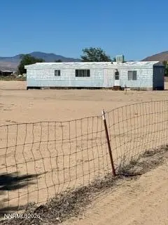 2405 E Antelope Street, Silver Springs, NV 89429