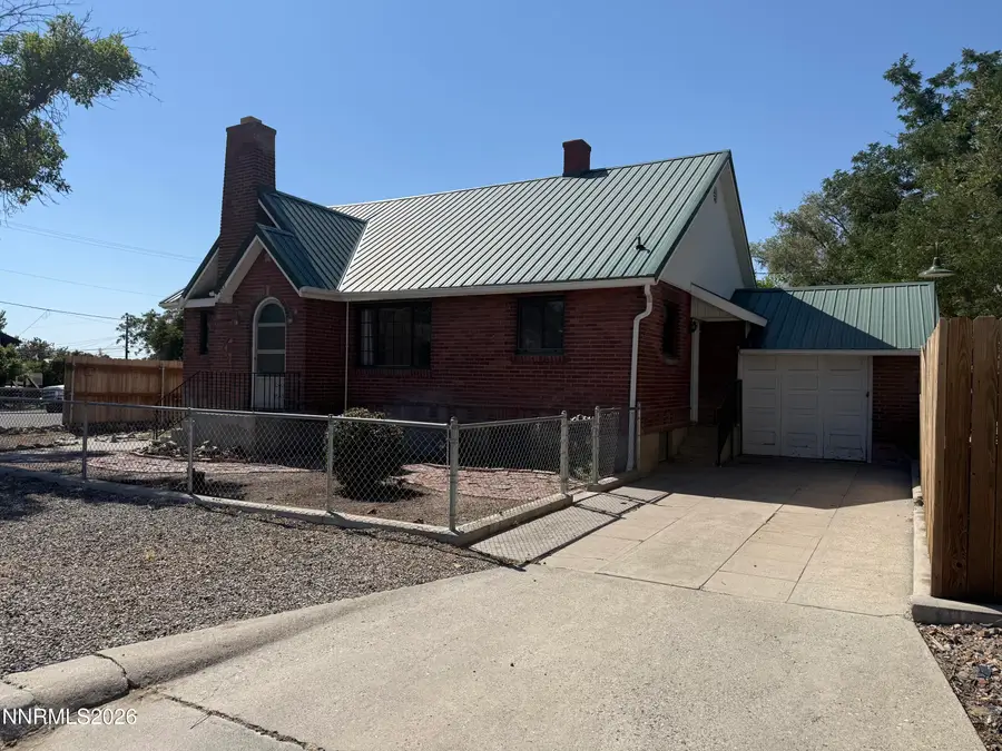 305 E 4th Street, Winnemucca, NV 89445 - #2
