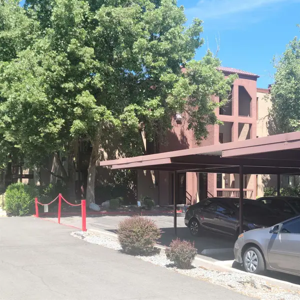 2955 Lakeside Drive #UNIT 227, Reno, NV 89509