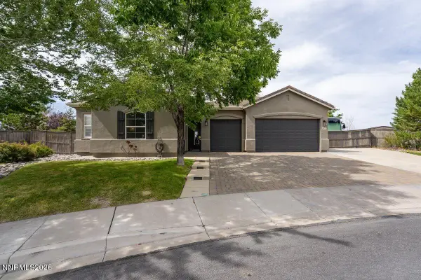 8295 Opal Glen Court, Reno, NV 89506