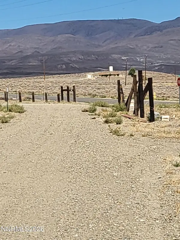 2195 Ramsey Cutoff, Silver Springs, NV 89429