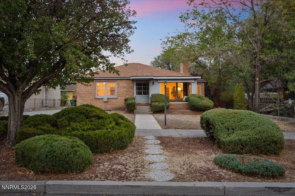 828 Washington Street, Reno, NV 89503 - #1