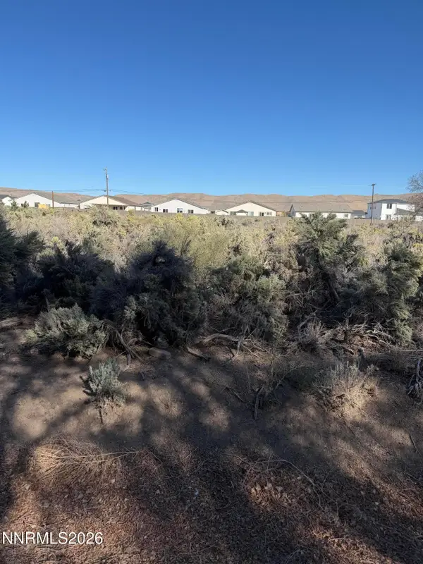 17890 E Aspen Circle, Cold Springs, NV 89508