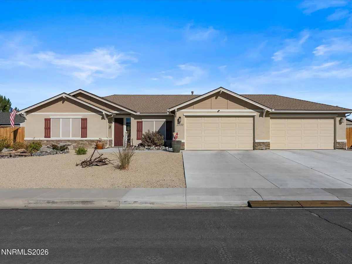 2550 Emerson Circle, Fernley, NV 89408 - #1