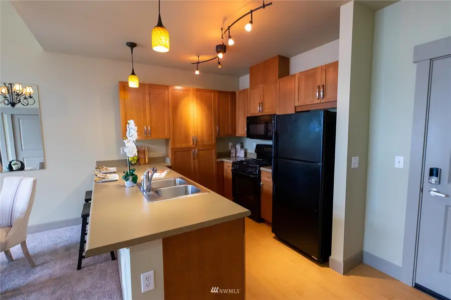 1840 25th Avenue Ne #412, Issaquah, WA 98029 - Image #3