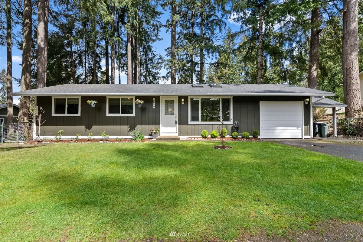 5517 Huntwick Drive Nw, Gig Harbor, WA 98335 - Image #1