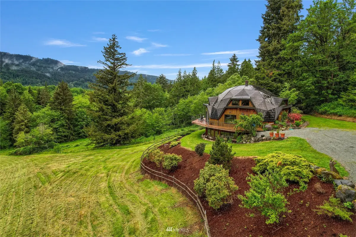 24869 Brotherhood Road, Mount Vernon, WA 98274 - Image #1