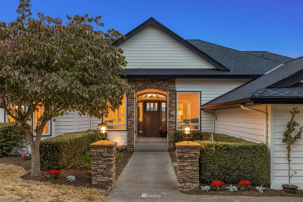 221 Baker View Lane, Camano Island, WA 98282 - Image #1