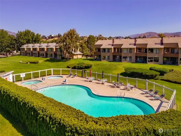 1 Tennis 651-e1, Manson, WA 98831