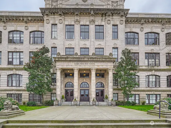 201 Galer Street #223, Seattle, WA 98109