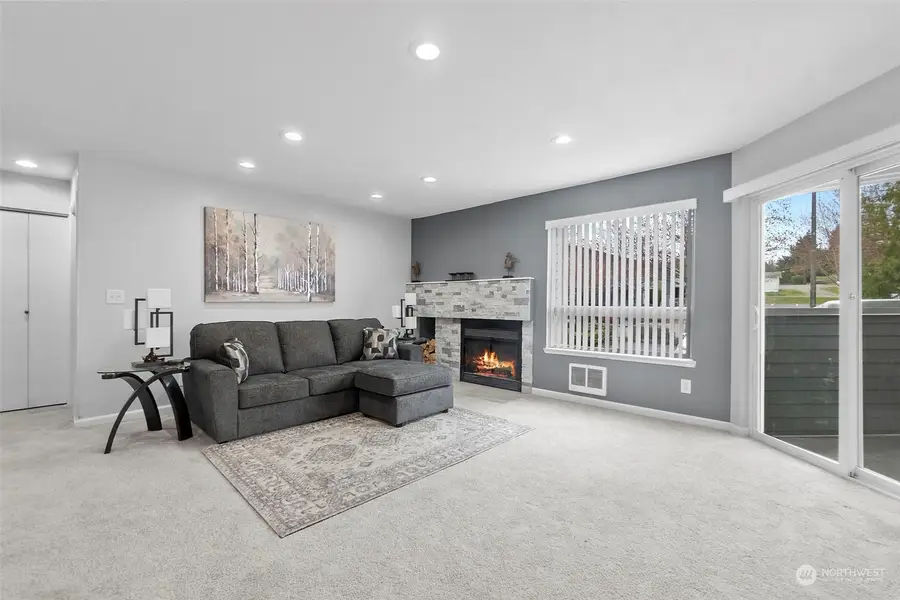 21925 7th Avenue S #101, Des Moines, WA 98198 - #3