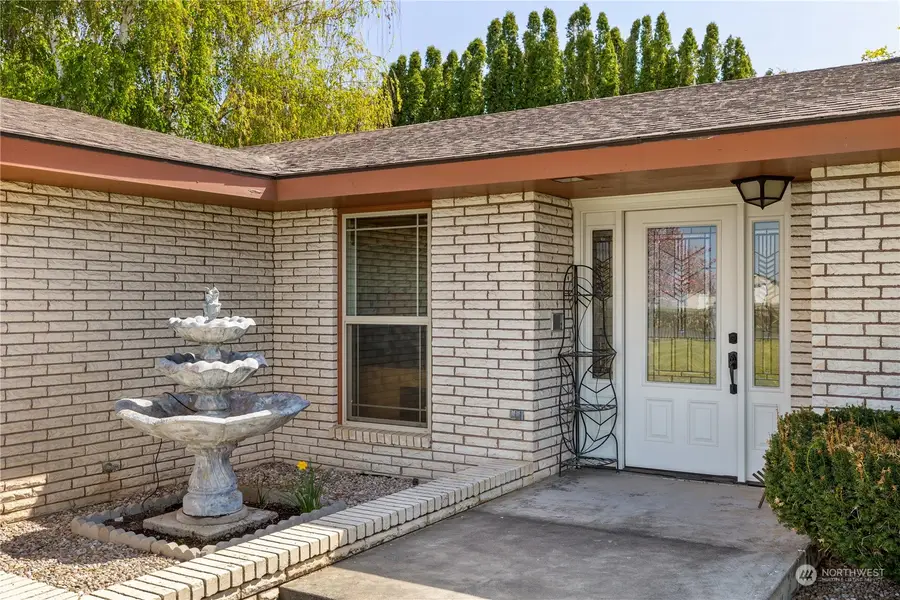 1817 W Herman Road, Othello, WA 99344 - Image #2