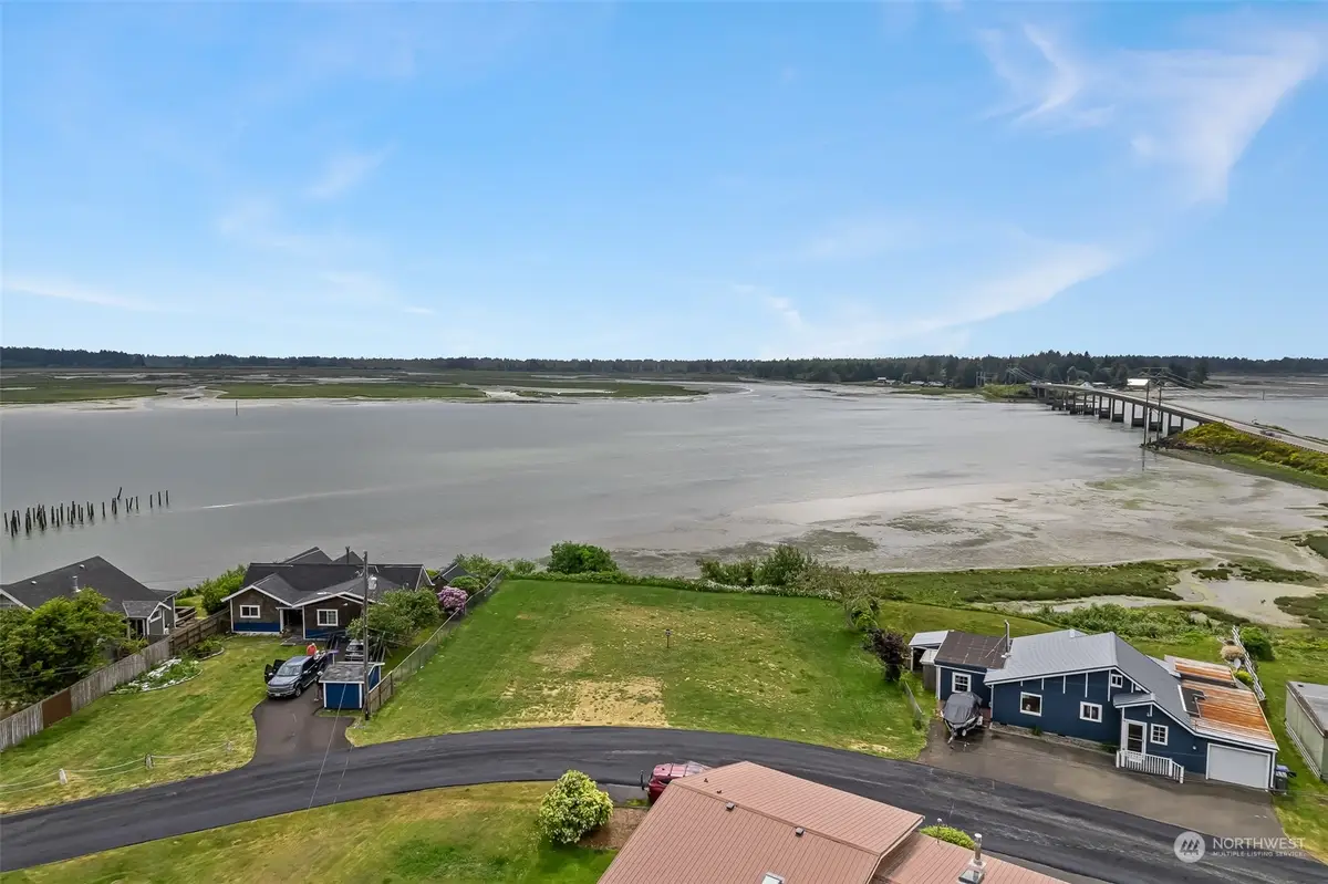 16 Whalebone Way, Aberdeen, WA 98520 - Image #1