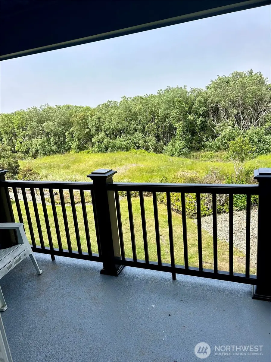 835 Ocean Shores Boulevard Nw #208, Ocean Shores, WA 98569 - Image #3