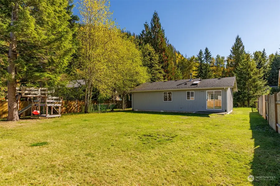 2991 Green Valley Drive, Maple Falls, WA 98266 - Image #2