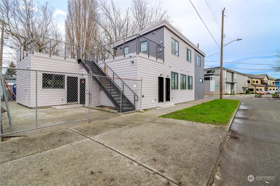 8333 Dallas Avenue S, Seattle, WA 98108 - Image #2