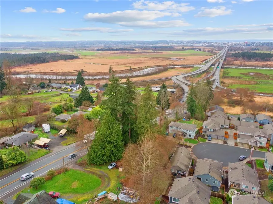 7215 20th Street Se, Lake Stevens, WA 98258 - Image #2