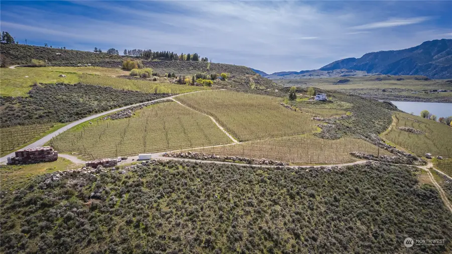 569 Crane Orchard Rd, Brewster, WA 98812 - Image #2