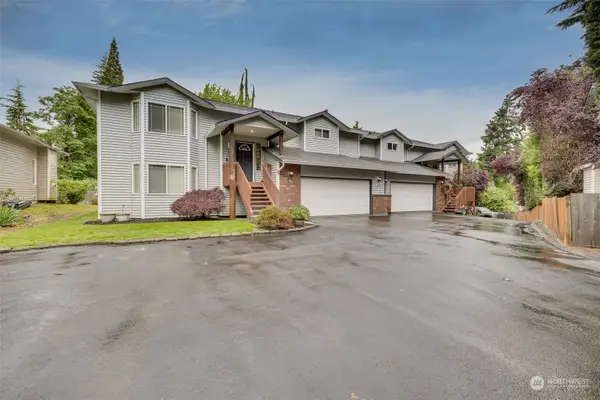 7205 54th Place Ne #A & B, Marysville, WA 98270