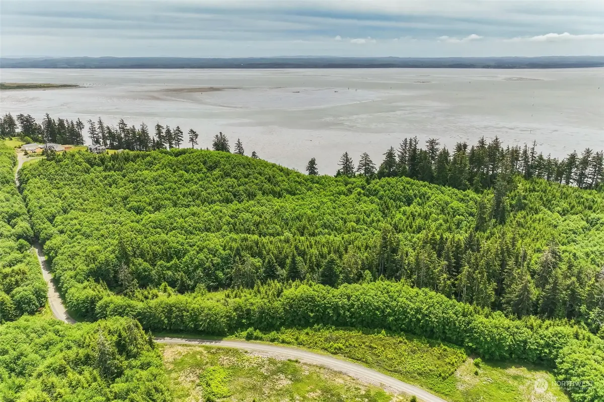 27 Island View Lane, Hoquiam, WA 98550 - Image #1