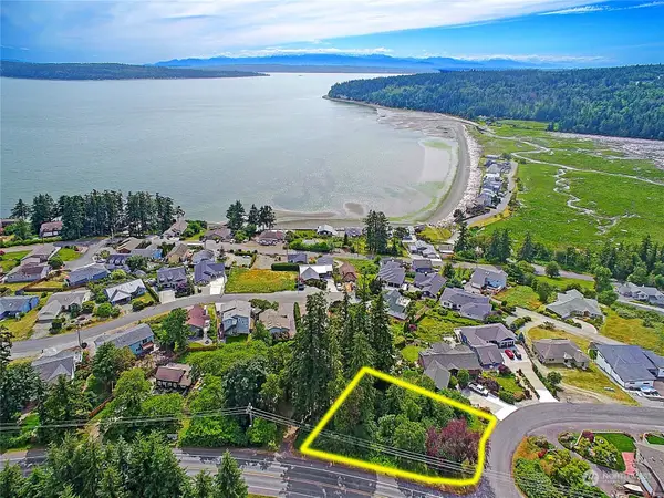 376 Moana Drive #024, Camano Island, WA 98282