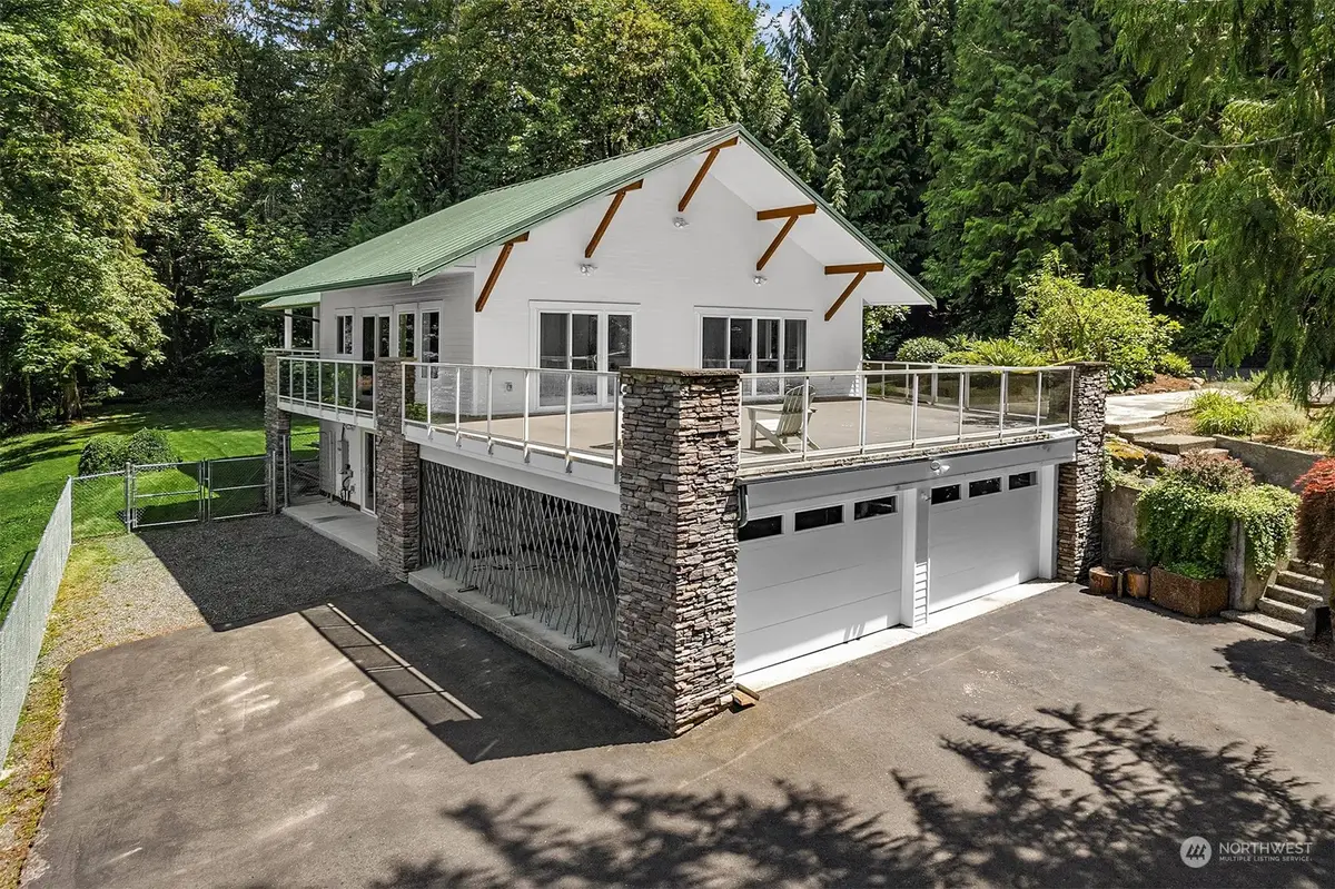 1722 264th Avenue Ne, Redmond, WA 98053 - Image #1