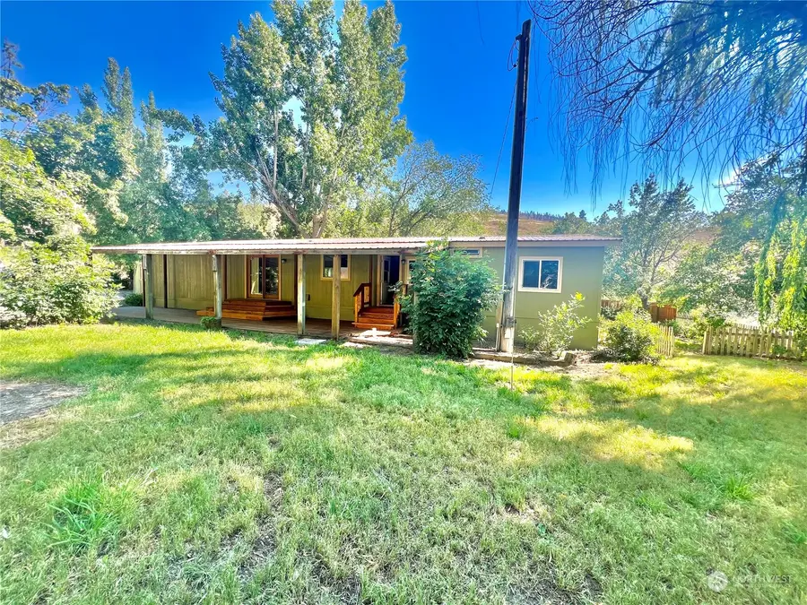 271 Highway 20, Tonasket, WA 98855 - Image #3