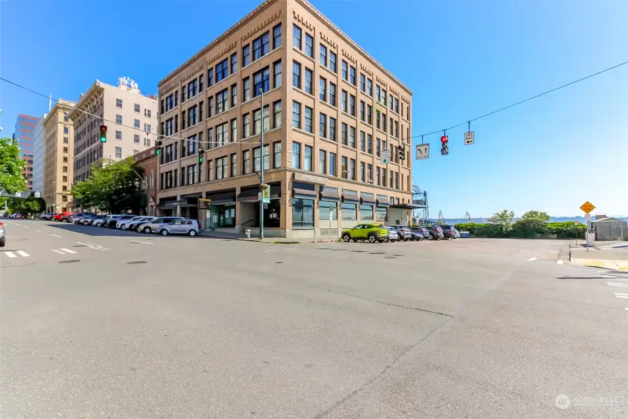 1120 Cliff Street #211, Tacoma, WA 98402 - Image #3