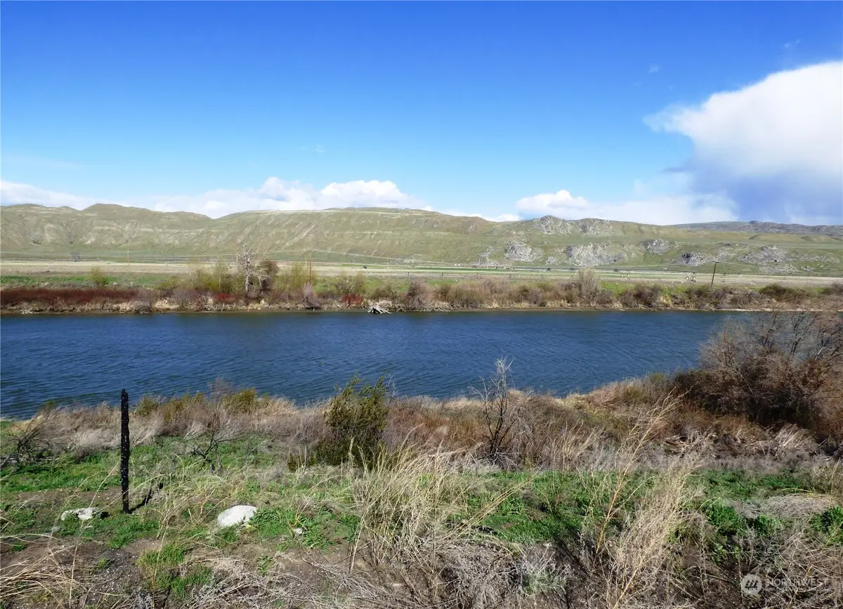 608 Monse River Road, Brewster, WA 98812 - Image #1