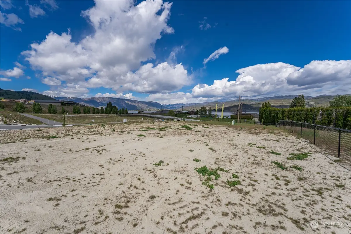 21 Loretta Lane #1, Chelan, WA 98816 - Image #1
