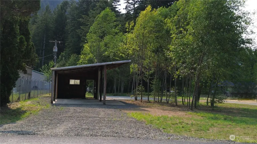 126 Chapman Street, Morton, WA 98356 - Image #2