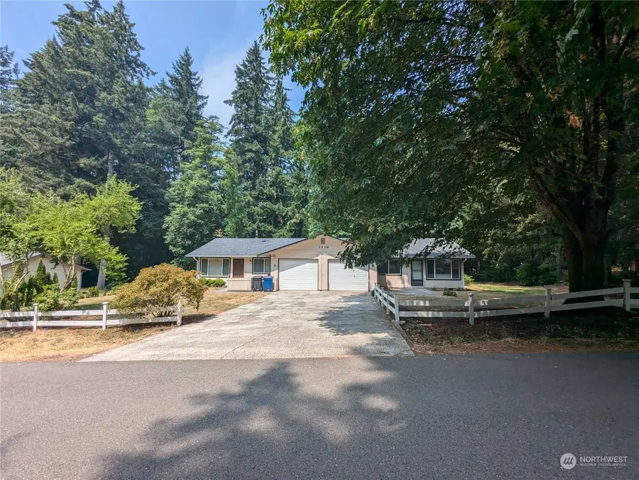 3526 6th Avenue Nw, Olympia, WA 98502 - Image #2