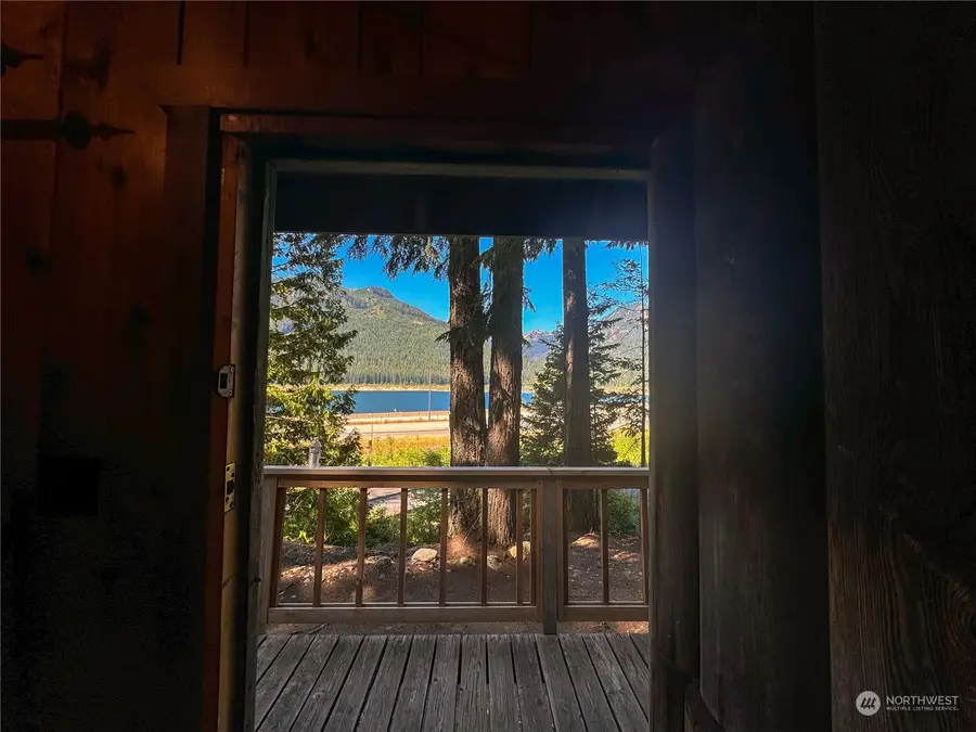 4061 Fs Rd 4832, Snoqualmie Pass, WA 98068 - Image #3
