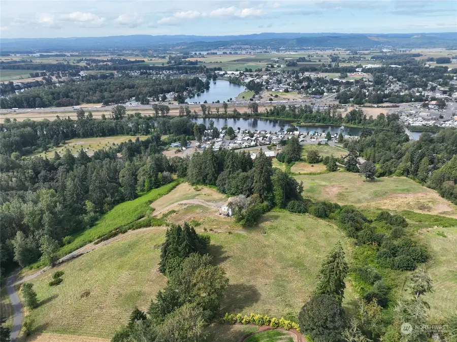 1 NW 389th Street, Woodland, WA 98674 - Image #2