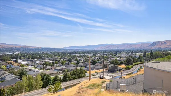 1833 Broadway Place #9, Wenatchee, WA 98801
