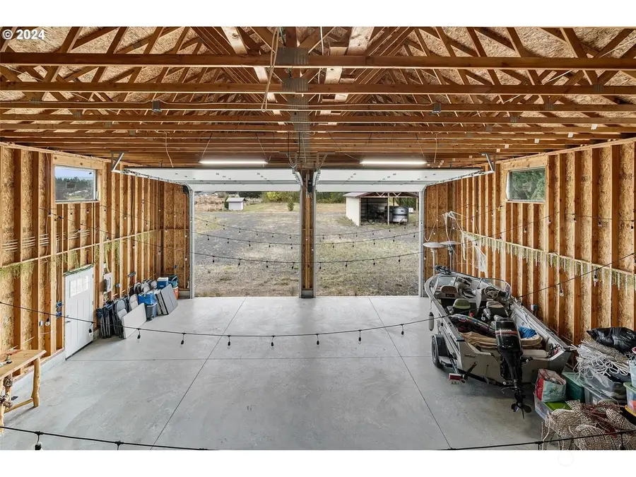 143 Smokey Valley Road, Toledo, WA 98591 - Image #2