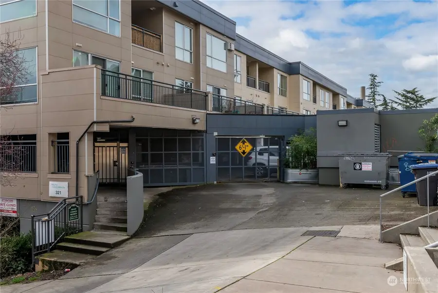 321 10th Avenue S #616, Seattle, WA 98104 - Image #2