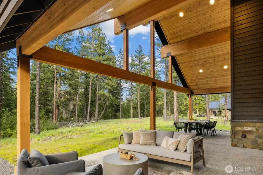 1000 Domerie Park Loop, Cle Elum, WA 98922 - Image #3