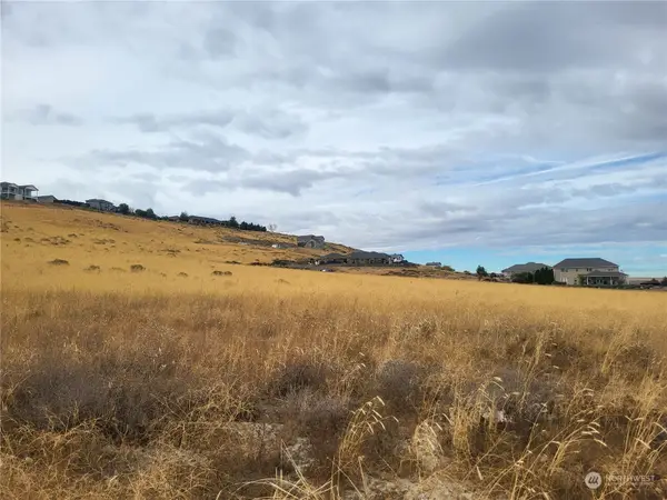 31730 Mammoth Dr #3, Kennewick, WA 99338