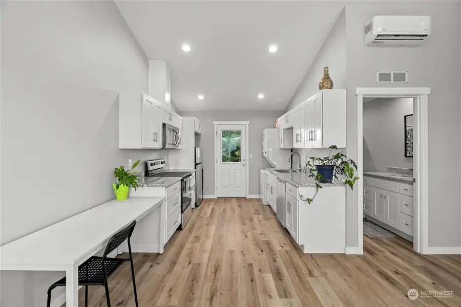 944 Wawona Avenue #B, Ocean Shores, WA 98569 - Image #3