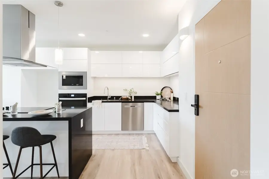 1025 Granary Avenue #308, Bellingham, WA 98225 - Image #2