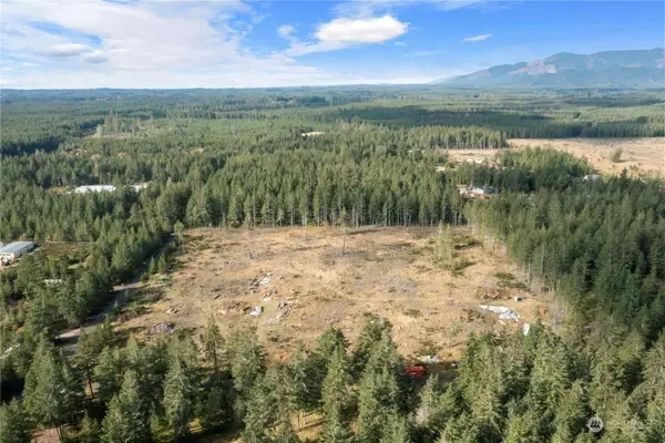 111 W Bear Grass Lane, Shelton, WA 98584