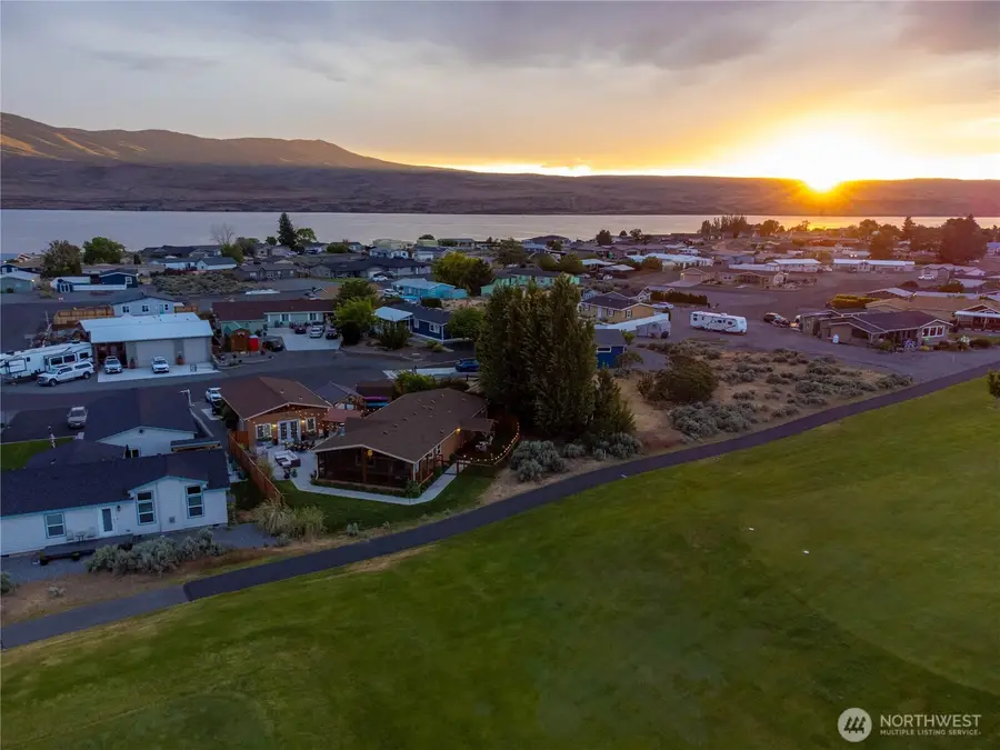 205 Fairway Place Sw, Mattawa, WA 99349 - Image #3